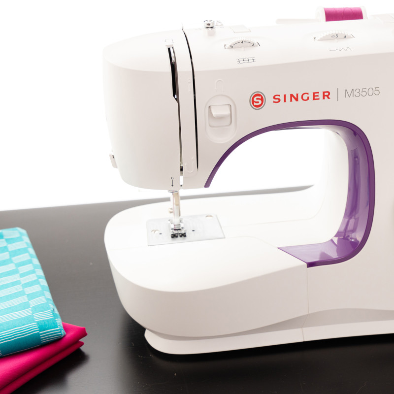 Machine à coudre Singer M3505 - Reconditionné
