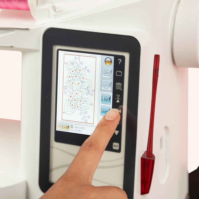 Brodeuse Singer EM 9305