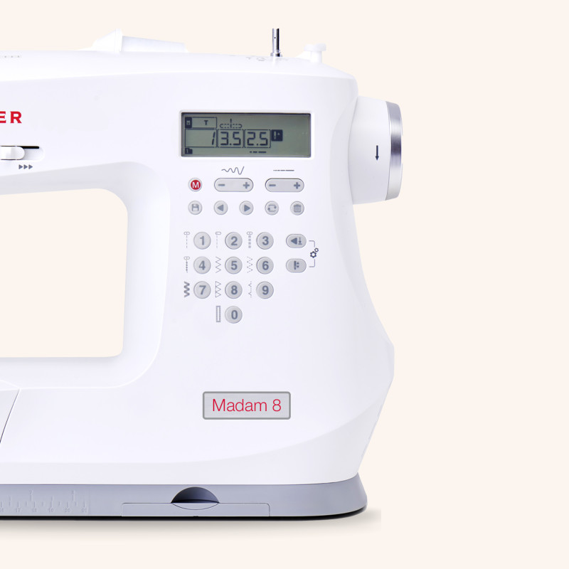 Machine à coudre Singer Madam 8