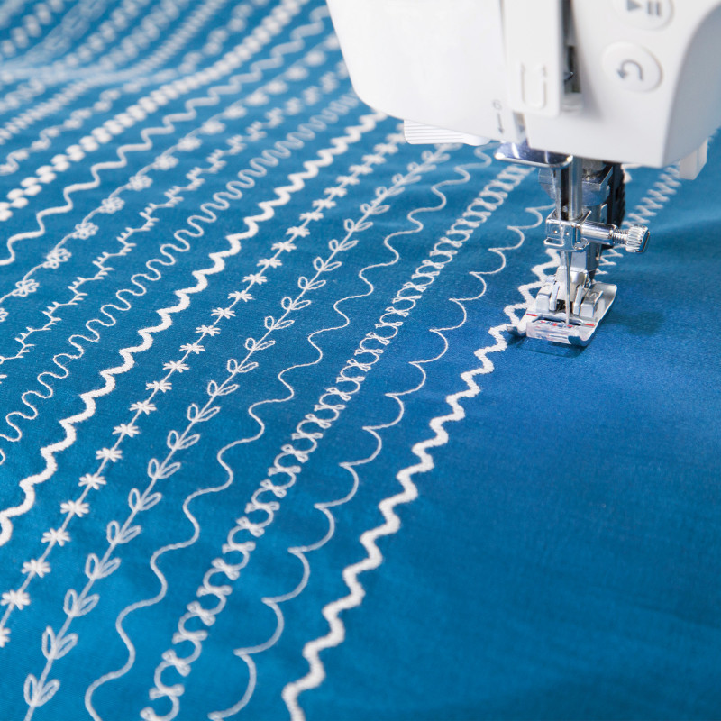 Machine à coudre Singer Featherweight C240