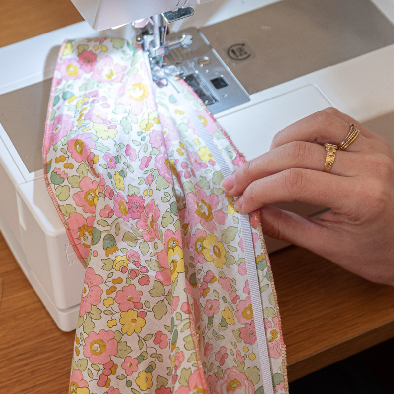 Machine à coudre Singer Supera F687C