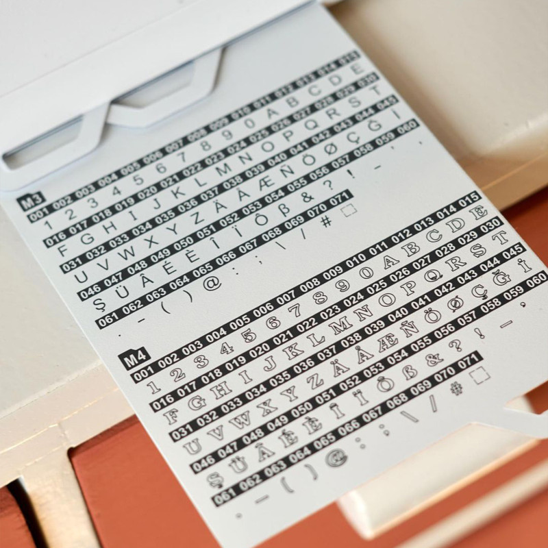 Machine à coudre Singer Supera F687C