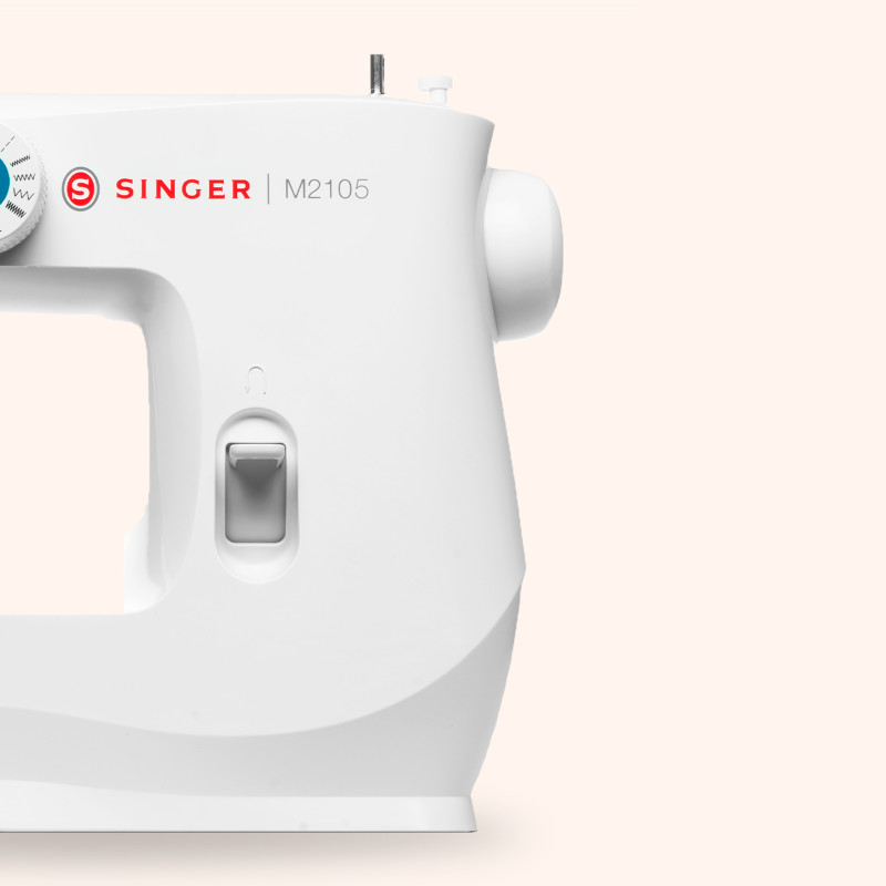 Machine à coudre Singer M2105