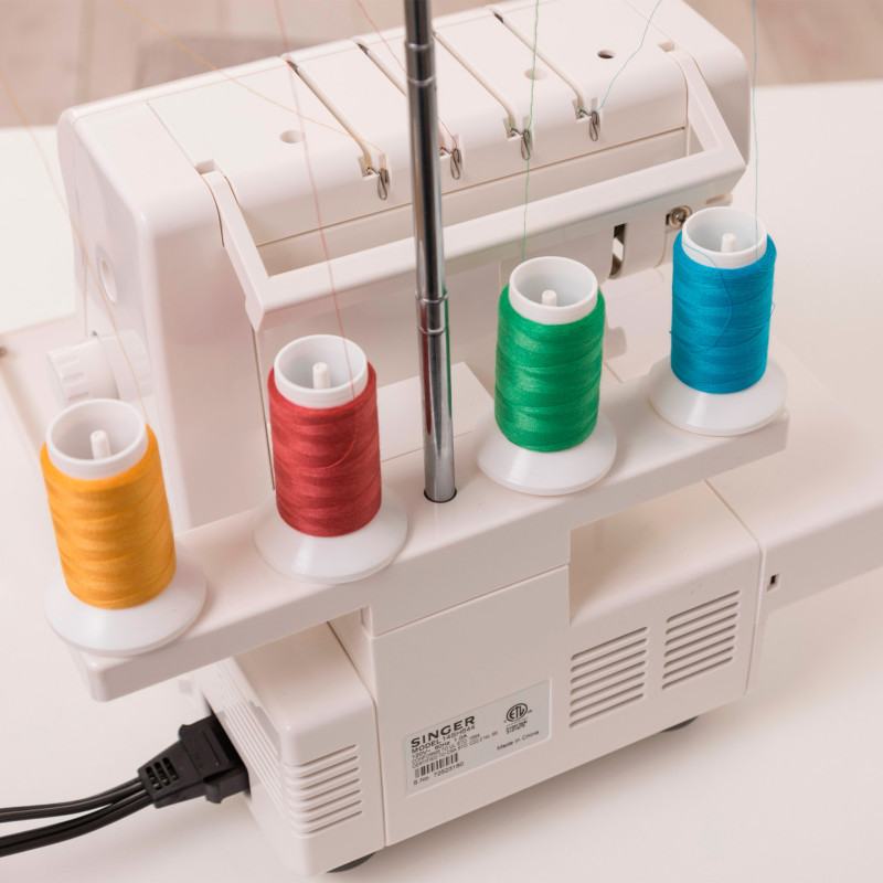 Surjeteuse Singer 14SH644