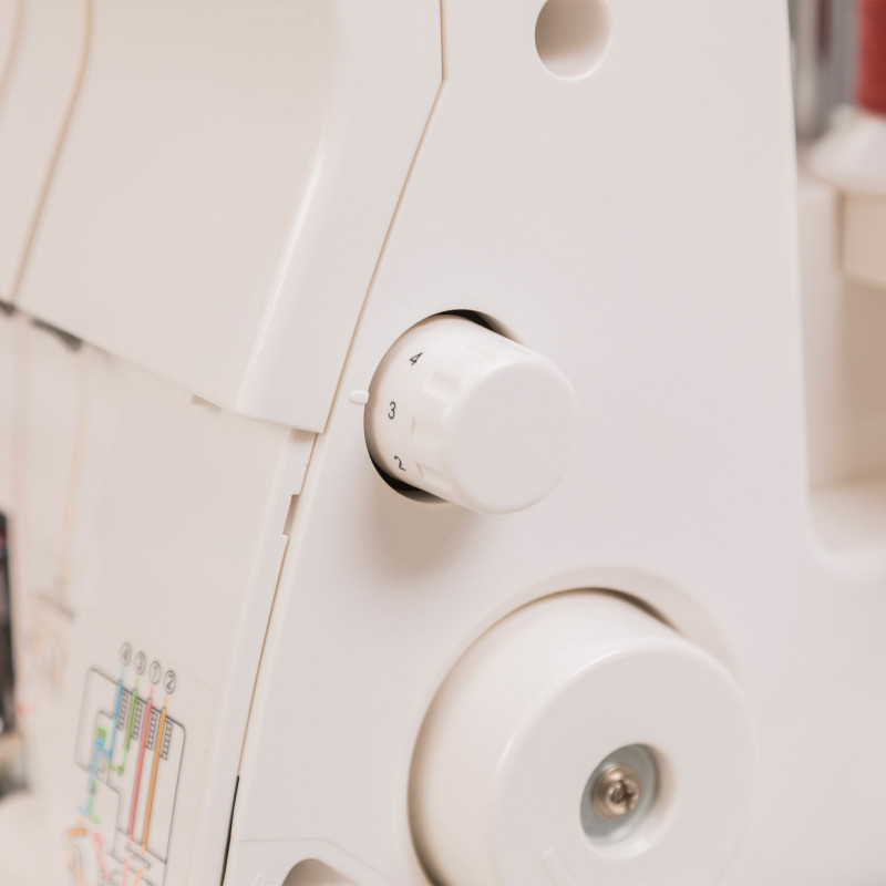 Surjeteuse Singer 14SH644